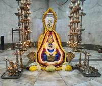 Pujana by H.H. Swamiji